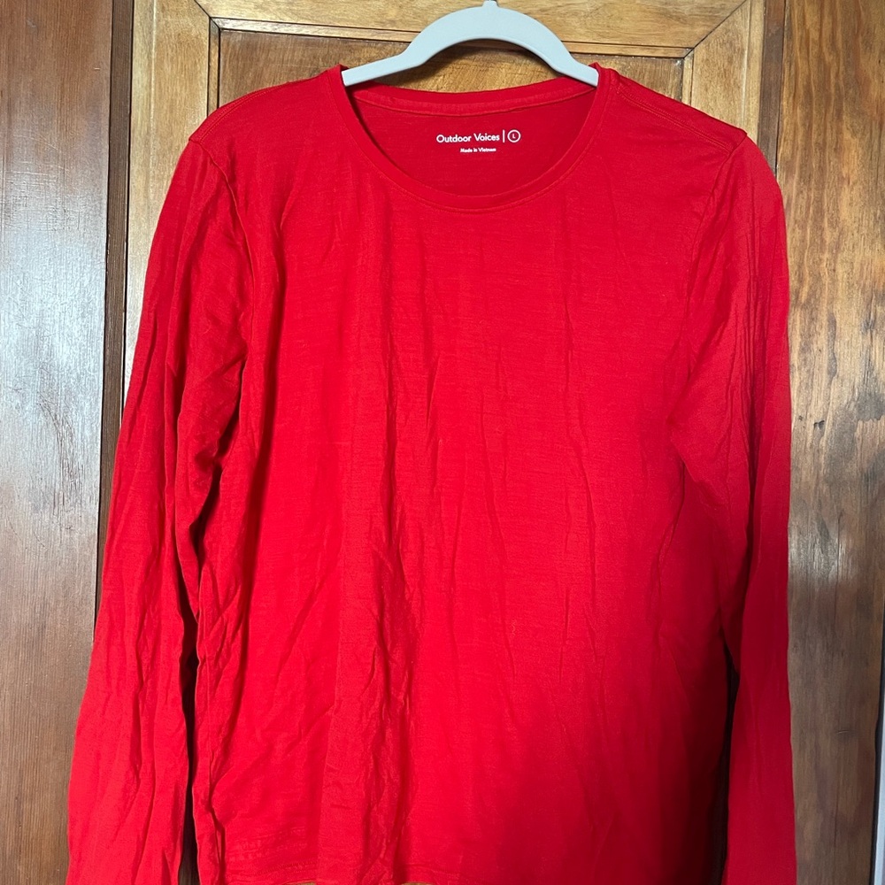 Outdoor Voices Classic Crimson Long Sleeve Crew Neck Tee